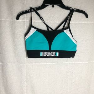 sports bra